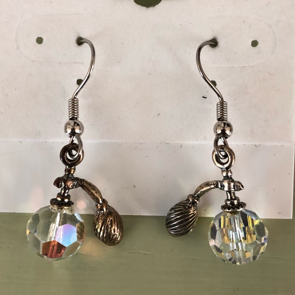 FREE-Perfume bottle earrings
